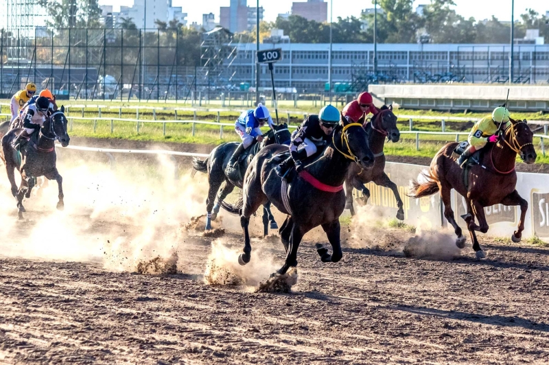 Vibrante tarde de carreras en Rosario