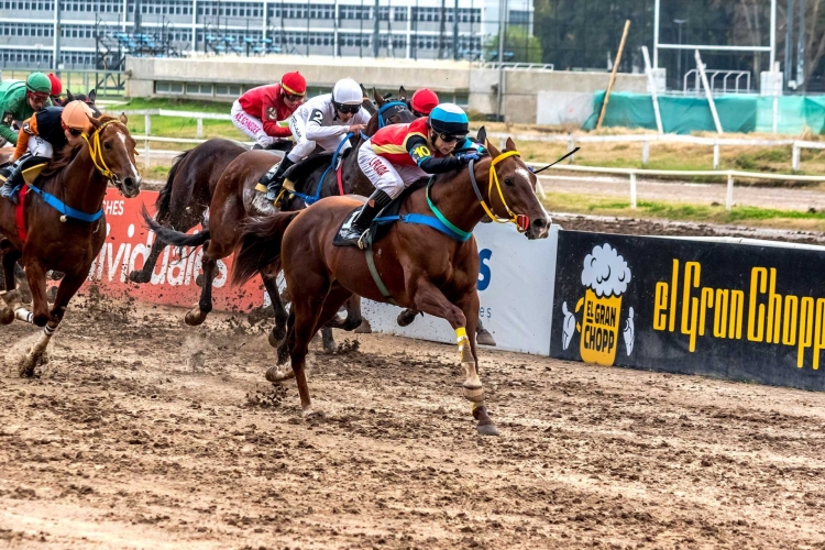 Tradizionale se consagró el mayor ganador en una jornada junto a los más pequeños