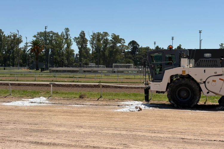 El Hipódromo avanza con mejoras en la pista central de cara a la temporada 2026